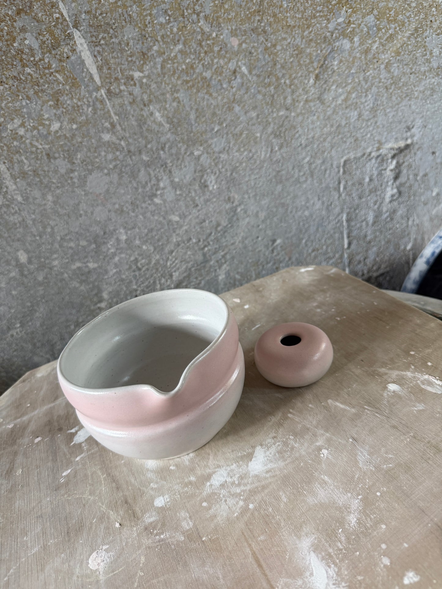 🌸 Kasane (重ね) – The Layered Form Handmade Pottery 🌸